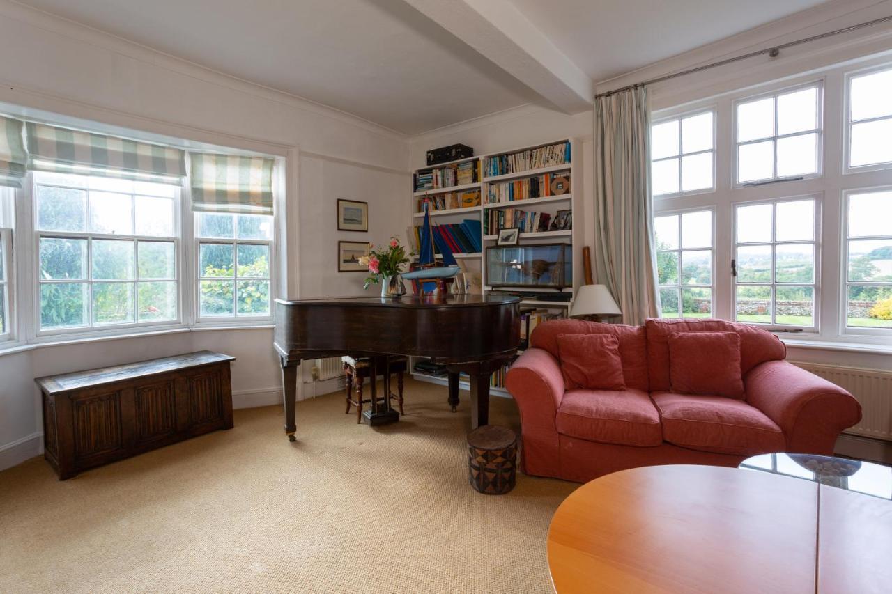 Pounce Hall -Stunning Historic Home In Rural Essex Сафрън Уолдън Екстериор снимка