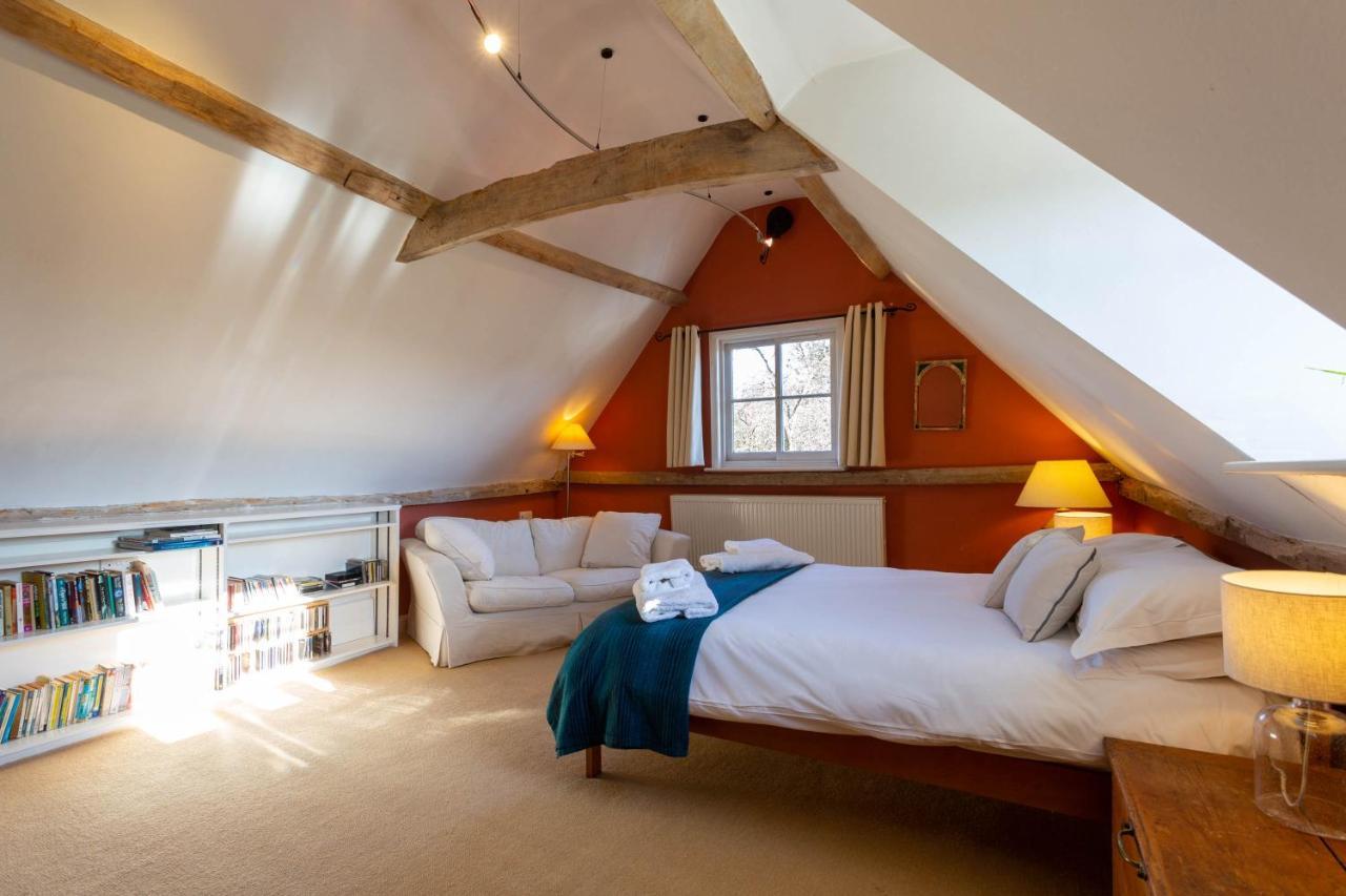 Pounce Hall -Stunning Historic Home In Rural Essex Сафрън Уолдън Екстериор снимка